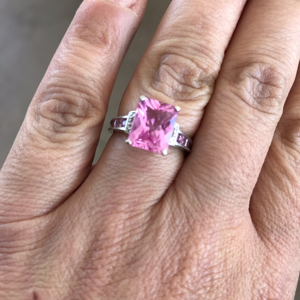 10kt White Gold Ring with Pink Stones